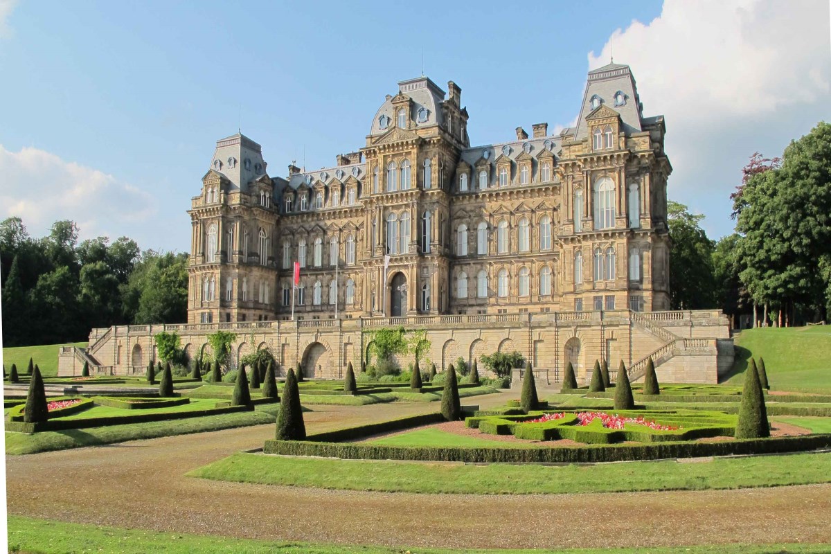 https://mdw-travel-data-us-east-1.s3.amazonaws.com/img/country/United-Kingdom/The-Bowes-Museum/img_02.jpg