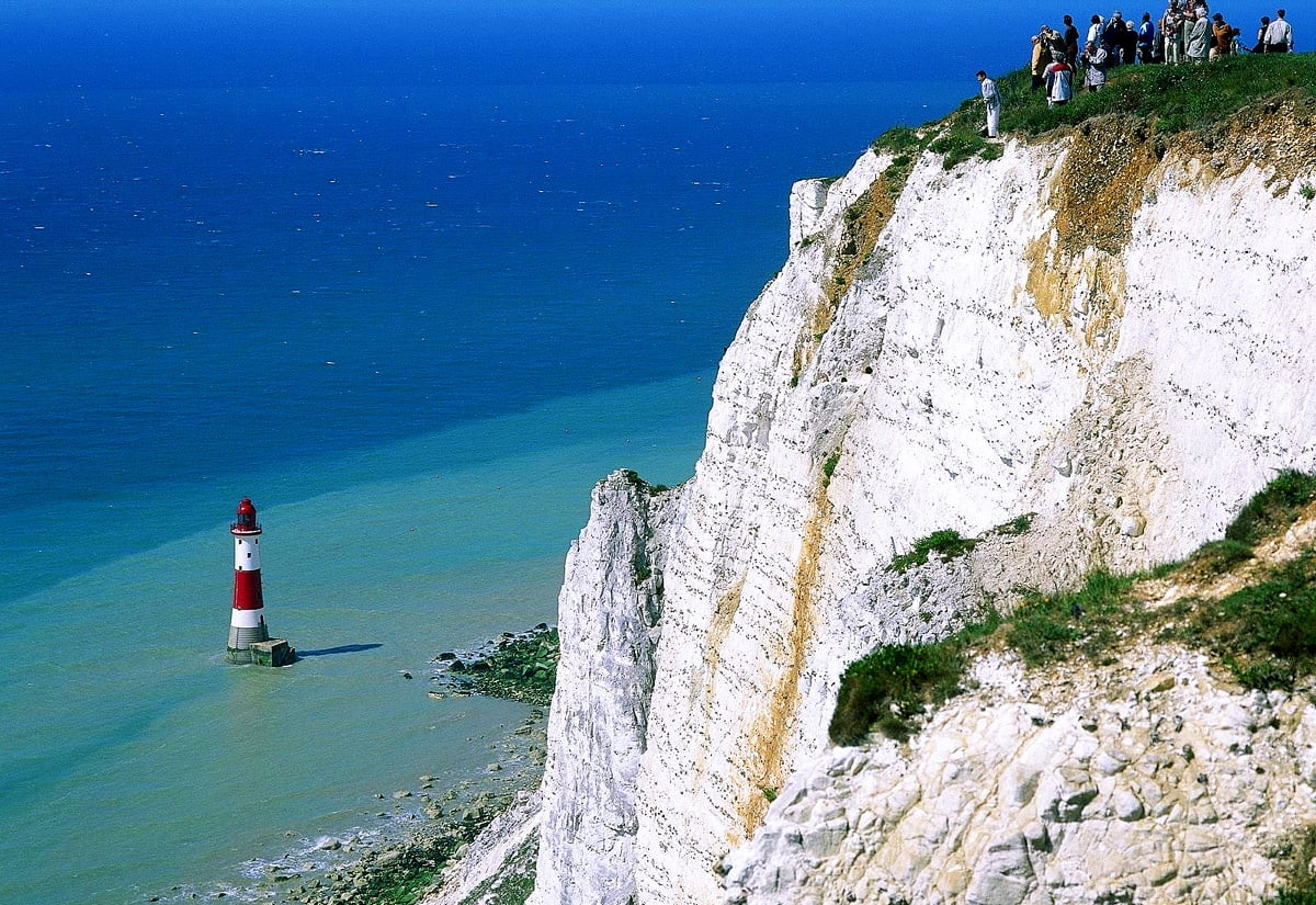https://mdw-travel-data-us-east-1.s3.amazonaws.com/img/country/United-Kingdom/The-Downs/img_02.jpg