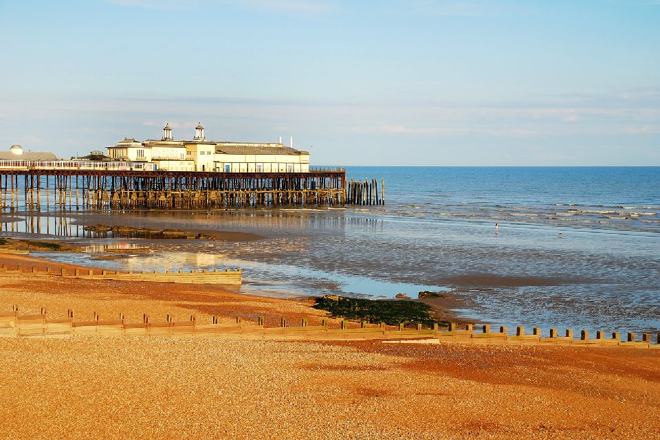 https://mdw-travel-data-us-east-1.s3.amazonaws.com/img/country/United-Kingdom/The-Downs/img_03.jpg