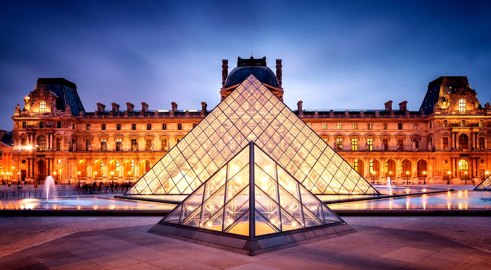 https://mdw-travel-data-us-east-1.s3.amazonaws.com/img/country/United-Kingdom/The-Louvre-Museum/img_00.jpg