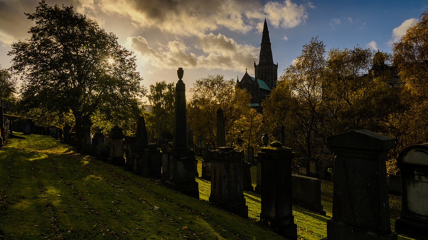 https://mdw-travel-data-us-east-1.s3.amazonaws.com/img/country/United-Kingdom/The-Necropolis/img_02.jpg