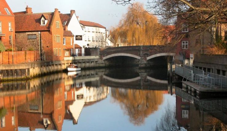 https://mdw-travel-data-us-east-1.s3.amazonaws.com/img/country/United-Kingdom/The-Norfolk-Broads/img_03.jpg