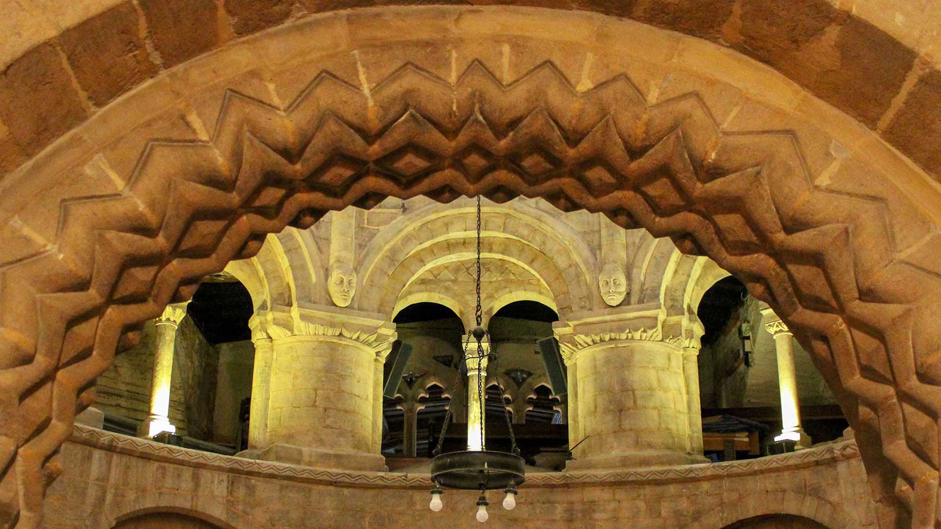 https://mdw-travel-data-us-east-1.s3.amazonaws.com/img/country/United-Kingdom/The-Round-Church-Visitor-Centre/img_01.jpg