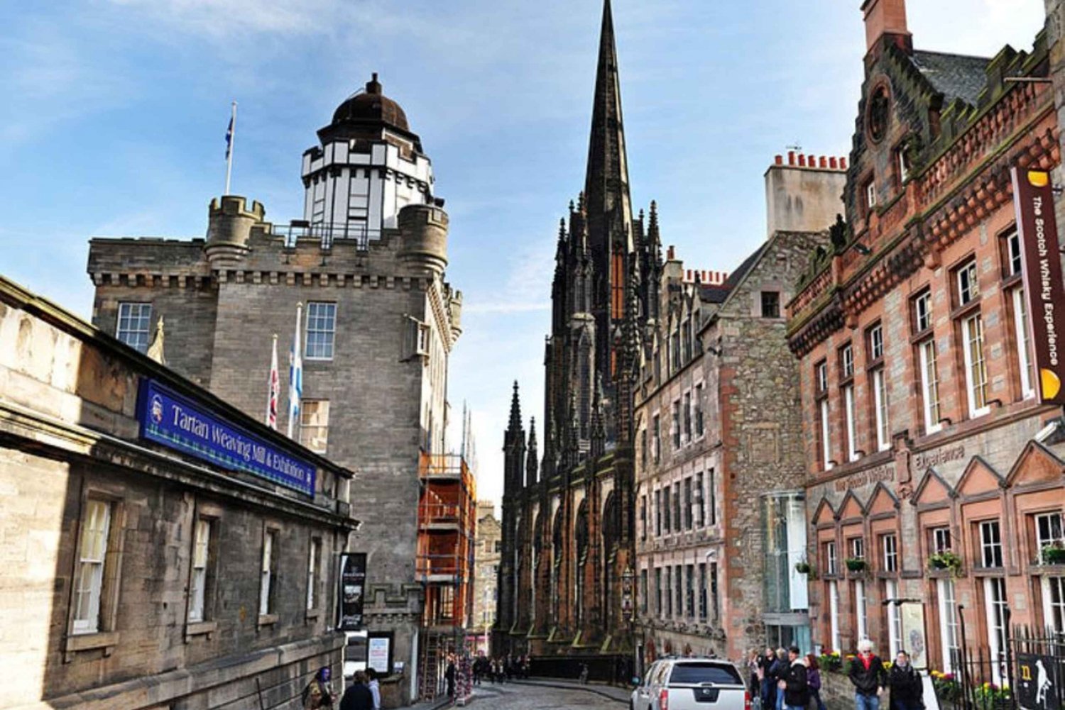 https://mdw-travel-data-us-east-1.s3.amazonaws.com/img/country/United-Kingdom/The-Royal-Mile/img_01.jpg