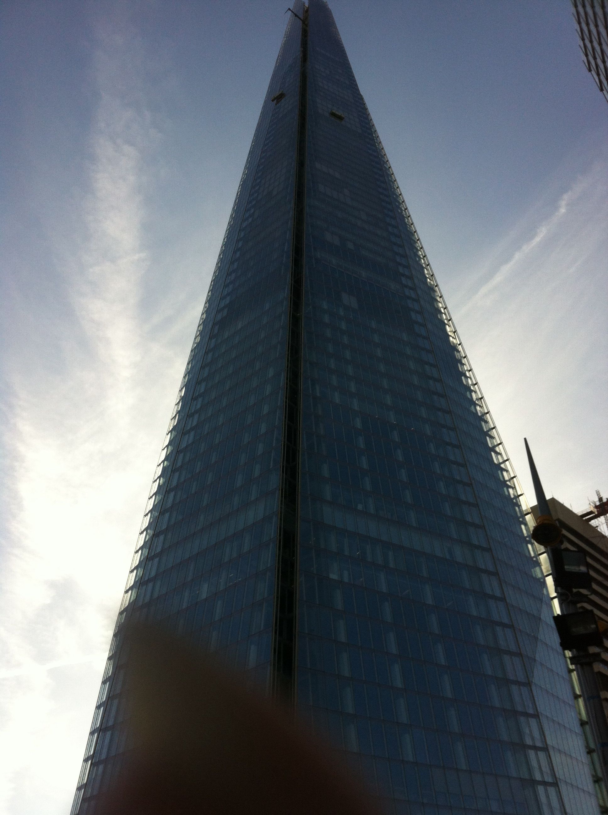https://mdw-travel-data-us-east-1.s3.amazonaws.com/img/country/United-Kingdom/The-Shard/img_03.jpg