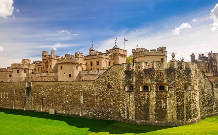 https://mdw-travel-data-us-east-1.s3.amazonaws.com/img/country/United-Kingdom/Tower-of-London/img_03.jpg
