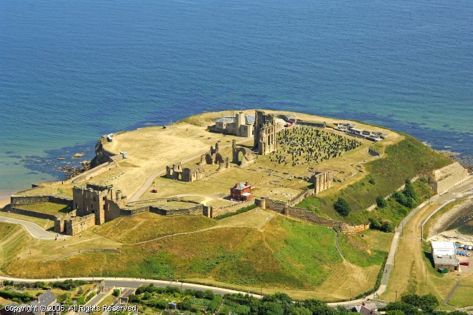 https://mdw-travel-data-us-east-1.s3.amazonaws.com/img/country/United-Kingdom/Tynemouth-Castle-and-Priory/img_03.jpg