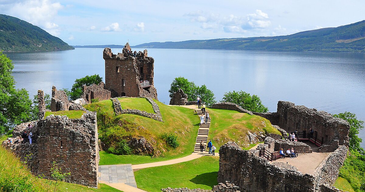 https://mdw-travel-data-us-east-1.s3.amazonaws.com/img/country/United-Kingdom/Urquhart-Castle/img_02.jpg
