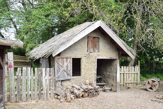 https://mdw-travel-data-us-east-1.s3.amazonaws.com/img/country/United-Kingdom/Yorkshire-Museum-of-Farming/img_02.jpg