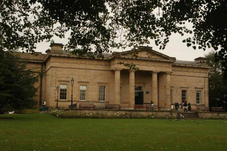 https://mdw-travel-data-us-east-1.s3.amazonaws.com/img/country/United-Kingdom/Yorkshire-Museum/img_00.jpg
