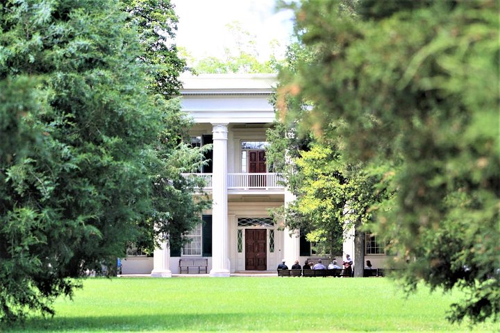 https://mdw-travel-data-us-east-1.s3.amazonaws.com/img/country/United-States/Andrew-Jacksons-Hermitage/img_05.jpg