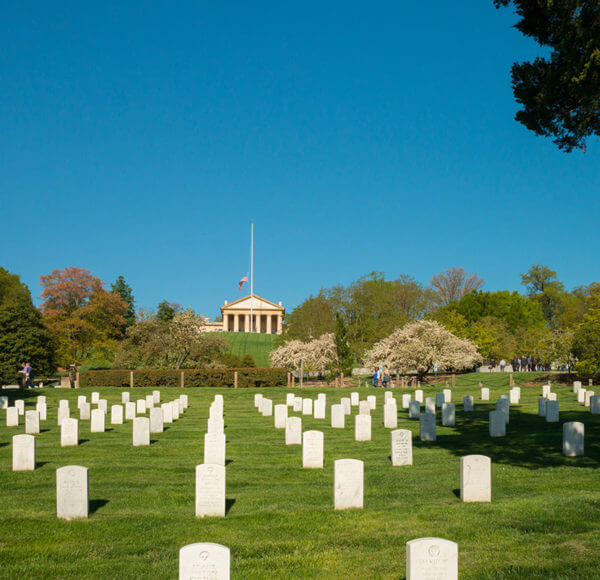 https://mdw-travel-data-us-east-1.s3.amazonaws.com/img/country/United-States/Arlington-National-Cemetery/img_01.jpg