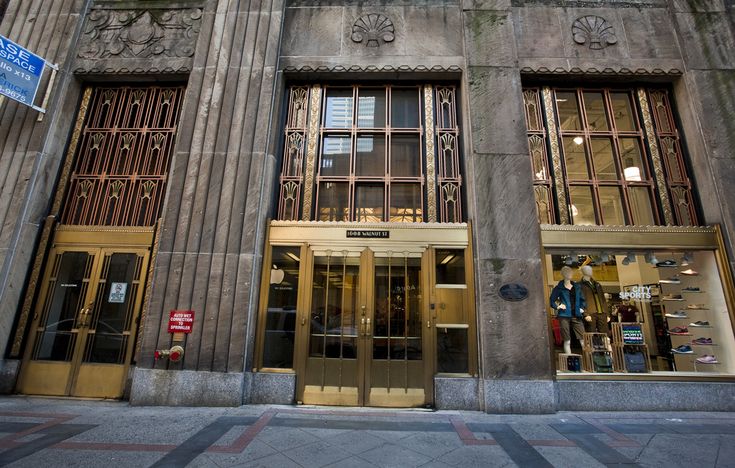 https://mdw-travel-data-us-east-1.s3.amazonaws.com/img/country/United-States/Art-Deco-Historic-District/img_03.jpg