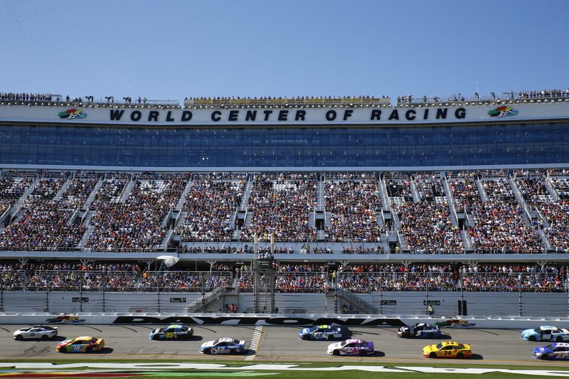 https://mdw-travel-data-us-east-1.s3.amazonaws.com/img/country/United-States/Atlanta-Motor-Speedway/img_05.jpg