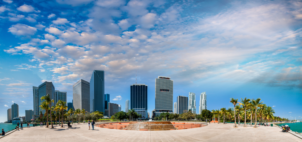 https://mdw-travel-data-us-east-1.s3.amazonaws.com/img/country/United-States/Bayfront-Park/img_05.jpg