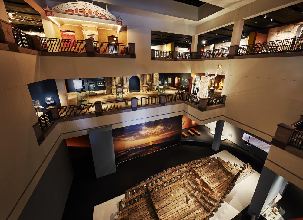 https://mdw-travel-data-us-east-1.s3.amazonaws.com/img/country/United-States/Bob-Bullock-Texas-State-History-Museum/img_04.jpg