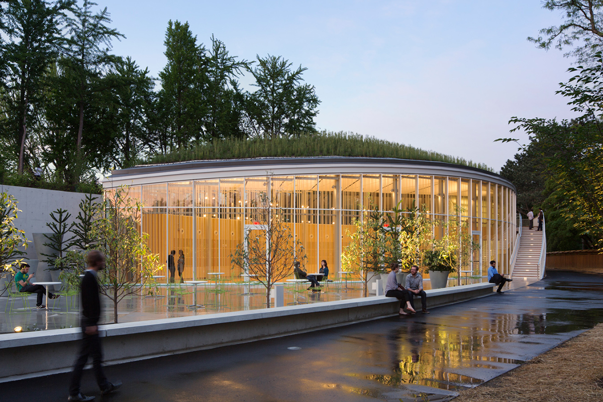 https://mdw-travel-data-us-east-1.s3.amazonaws.com/img/country/United-States/Brooklyn-Botanic-Garden/img_03.jpg