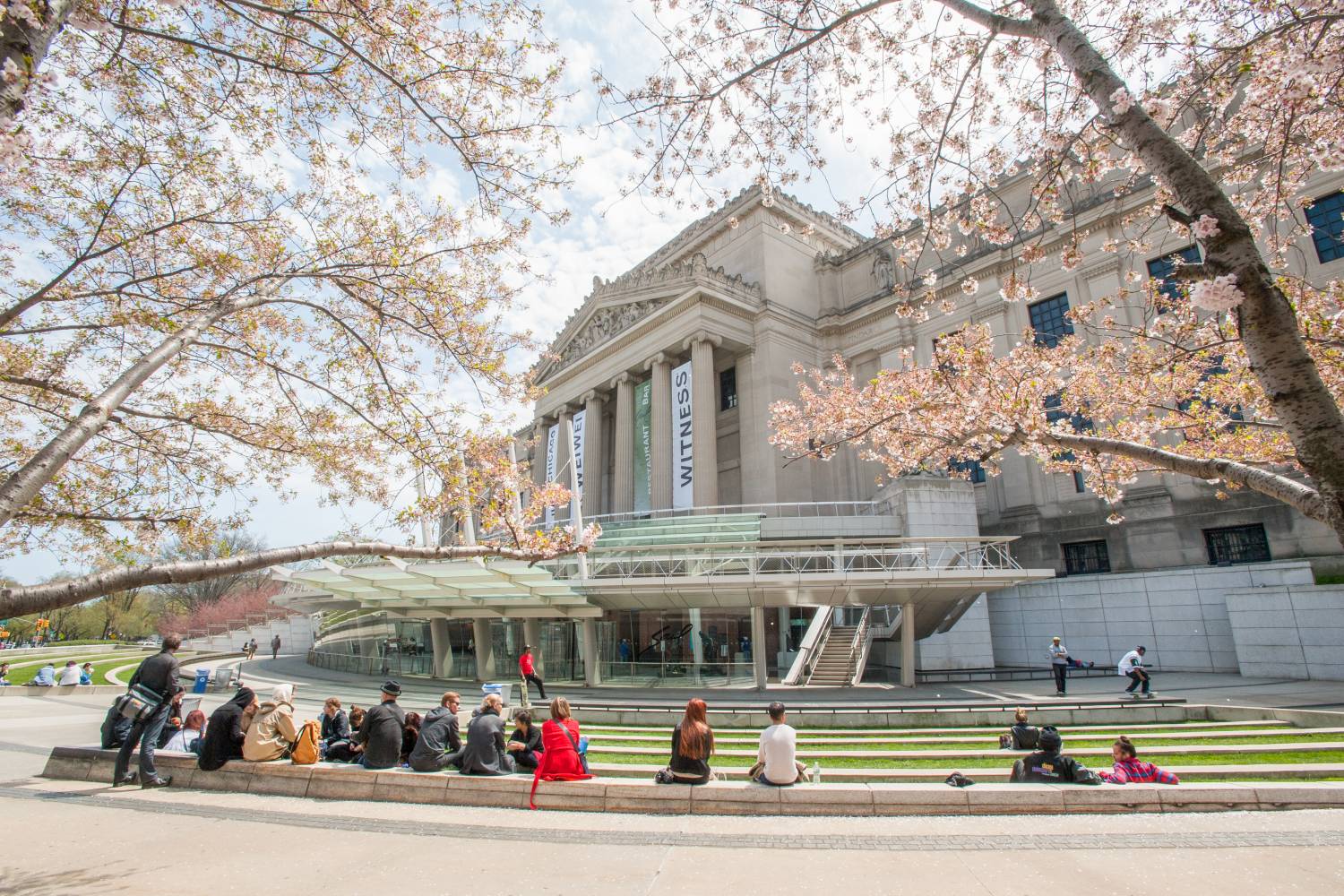 https://mdw-travel-data-us-east-1.s3.amazonaws.com/img/country/United-States/Brooklyn-Museum/img_01.jpg