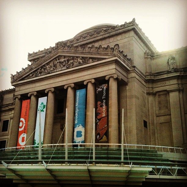 https://mdw-travel-data-us-east-1.s3.amazonaws.com/img/country/United-States/Brooklyn-Museum/img_03.jpg