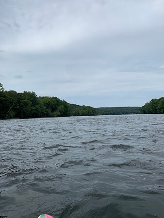 https://mdw-travel-data-us-east-1.s3.amazonaws.com/img/country/United-States/Bucks-County-River-Country/img_02.jpg