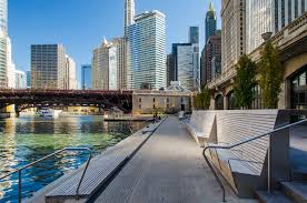 https://mdw-travel-data-us-east-1.s3.amazonaws.com/img/country/United-States/Chicago-Riverwalk/img_04.jpg