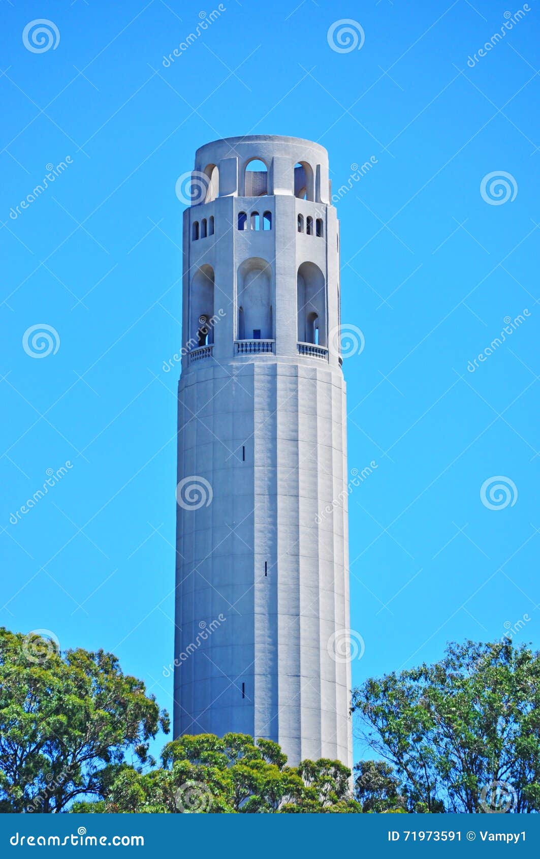 https://mdw-travel-data-us-east-1.s3.amazonaws.com/img/country/United-States/Coit-Tower/img_03.jpg