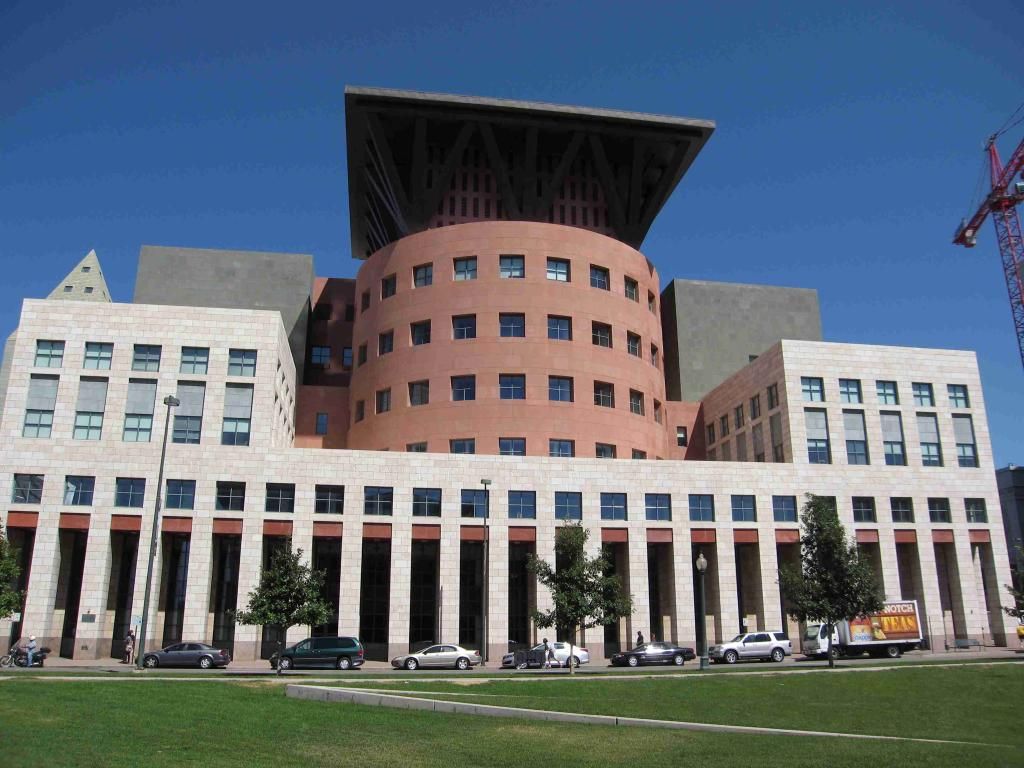 https://mdw-travel-data-us-east-1.s3.amazonaws.com/img/country/United-States/Denver-Public-Library/img_02.jpg