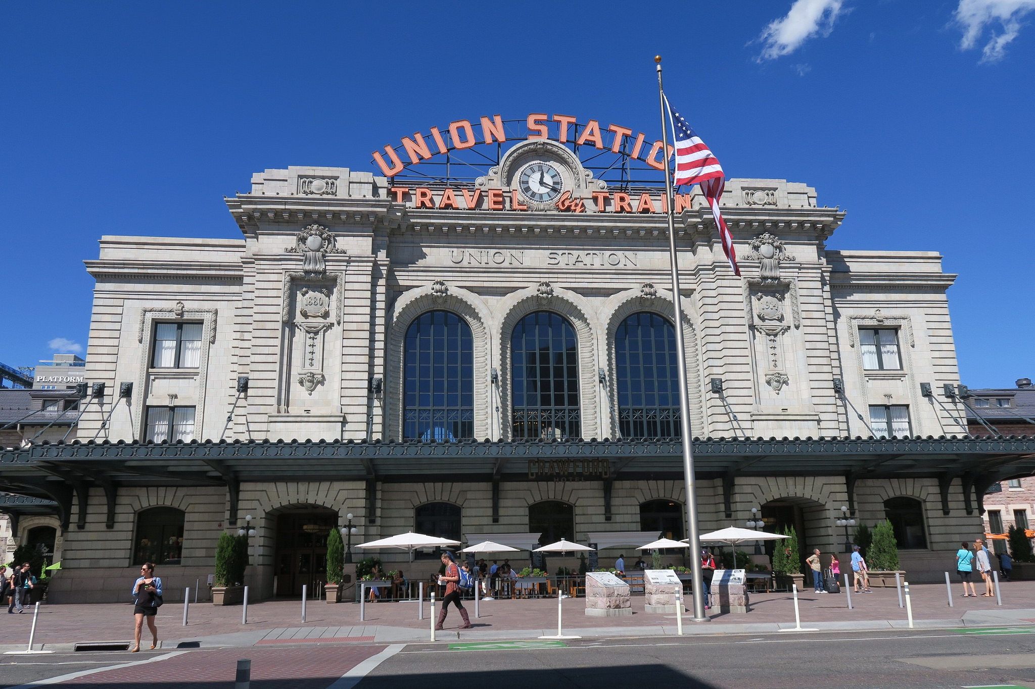 https://mdw-travel-data-us-east-1.s3.amazonaws.com/img/country/United-States/Denver-Union-Station/img_03.jpg