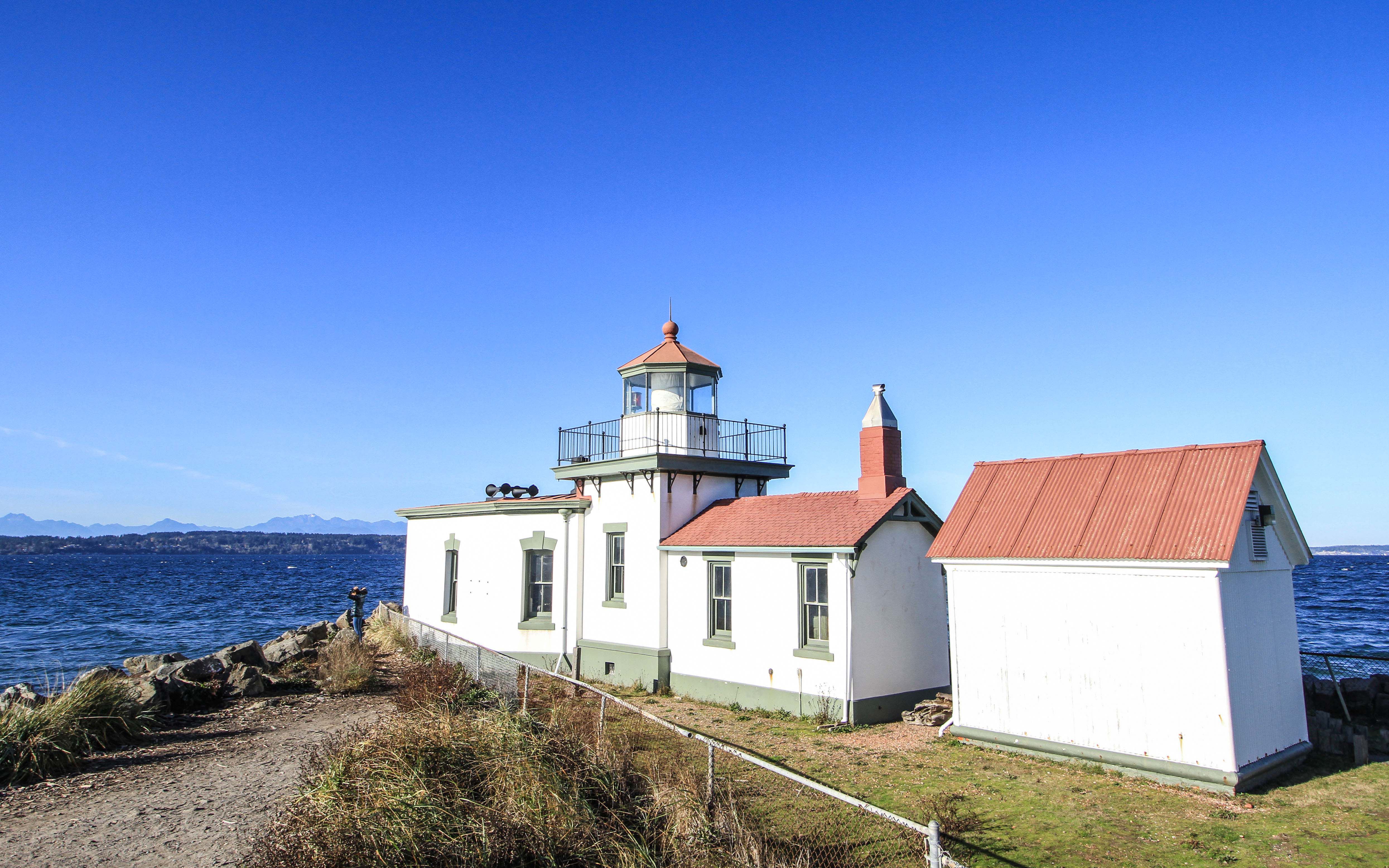 https://mdw-travel-data-us-east-1.s3.amazonaws.com/img/country/United-States/Discovery-Park/img_01.jpg