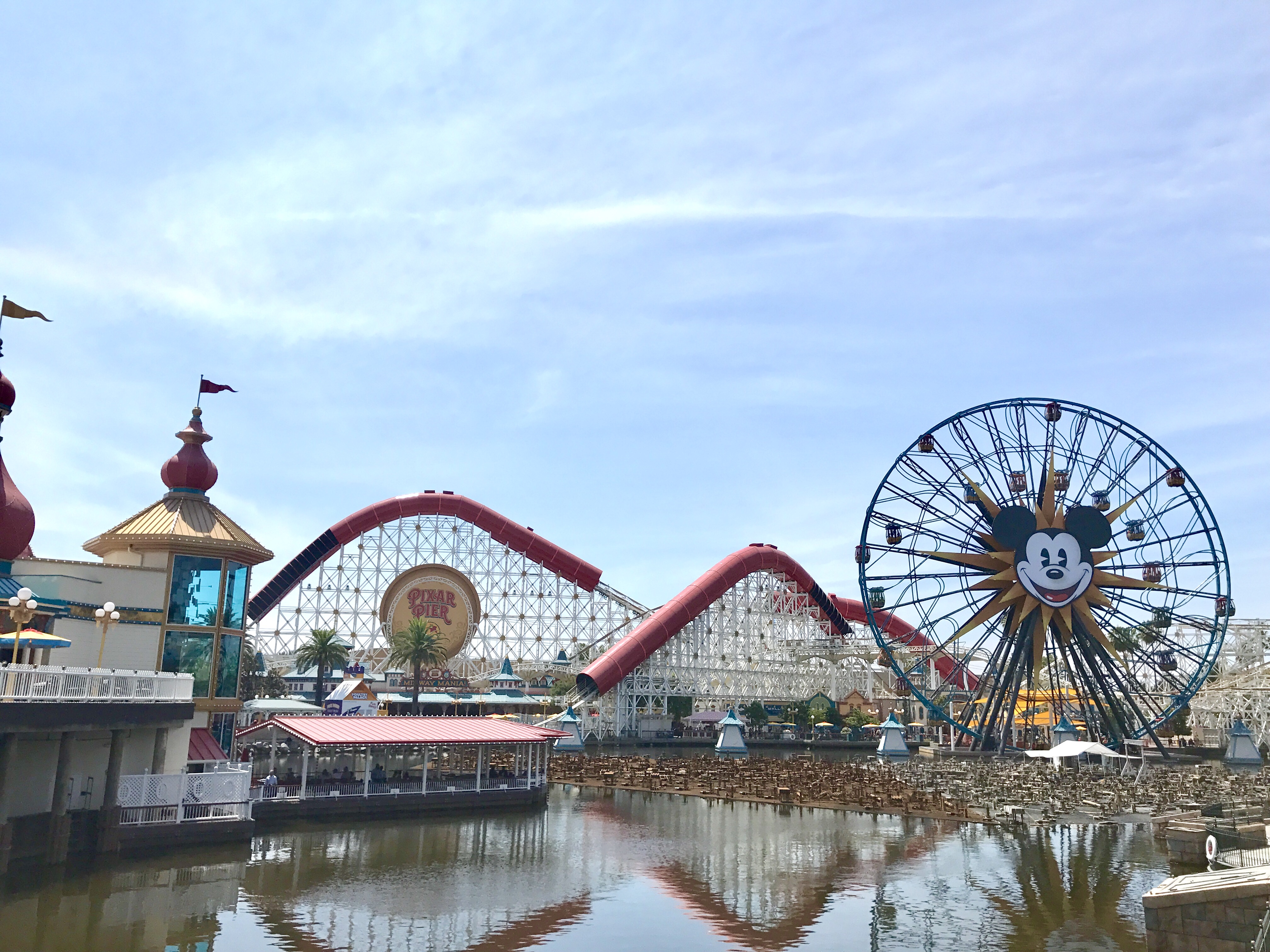 https://mdw-travel-data-us-east-1.s3.amazonaws.com/img/country/United-States/Disney-California-Adventure-Park/img_04.jpg