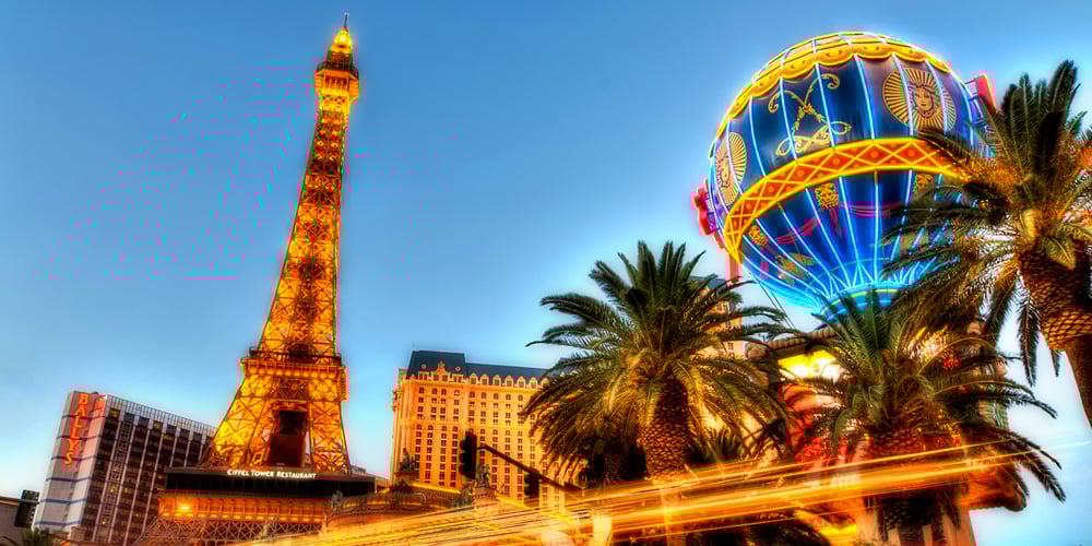 https://mdw-travel-data-us-east-1.s3.amazonaws.com/img/country/United-States/Eiffel-Tower-Experience/img_02.jpg
