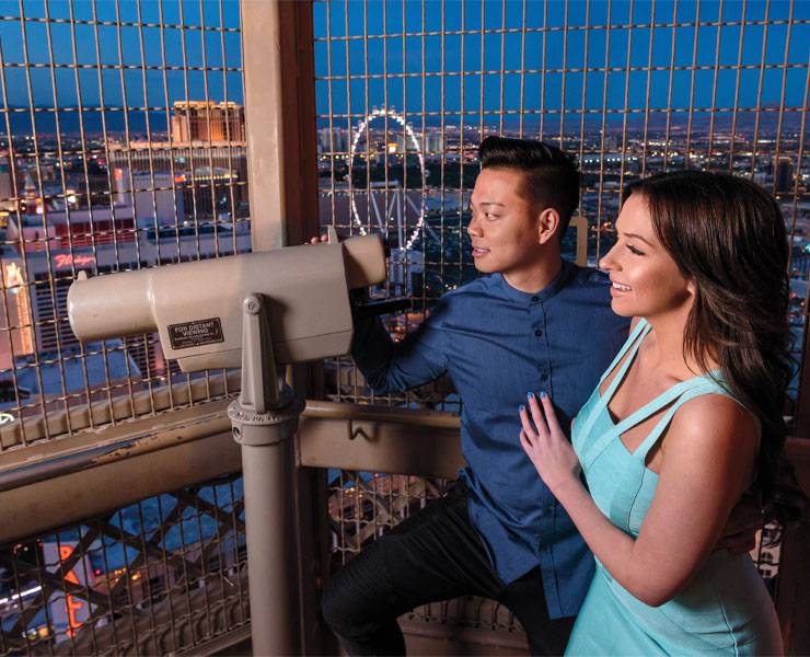 https://mdw-travel-data-us-east-1.s3.amazonaws.com/img/country/United-States/Eiffel-Tower-Viewing-Deck/img_04.jpg
