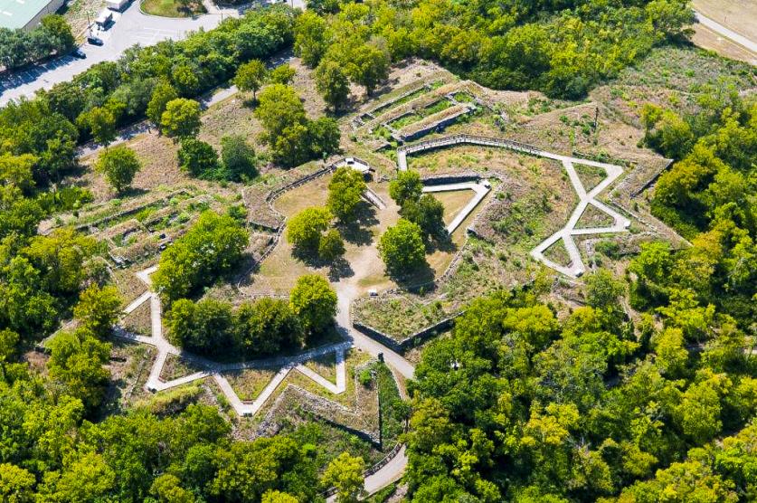 https://mdw-travel-data-us-east-1.s3.amazonaws.com/img/country/United-States/Fort-Negley-Park/img_02.jpg