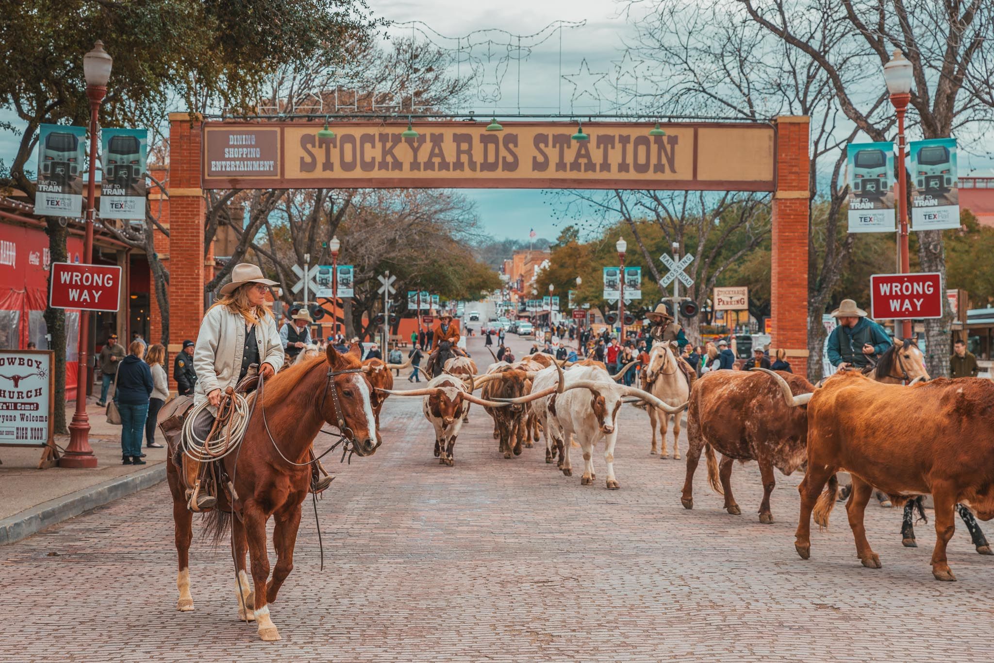 https://mdw-travel-data-us-east-1.s3.amazonaws.com/img/country/United-States/Fort-Worth-Stockyards/img_02.jpg