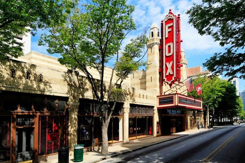 https://mdw-travel-data-us-east-1.s3.amazonaws.com/img/country/United-States/Fox-Theatre/img_02.jpg