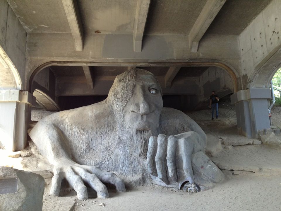 https://mdw-travel-data-us-east-1.s3.amazonaws.com/img/country/United-States/Fremont-Troll/img_00.jpg