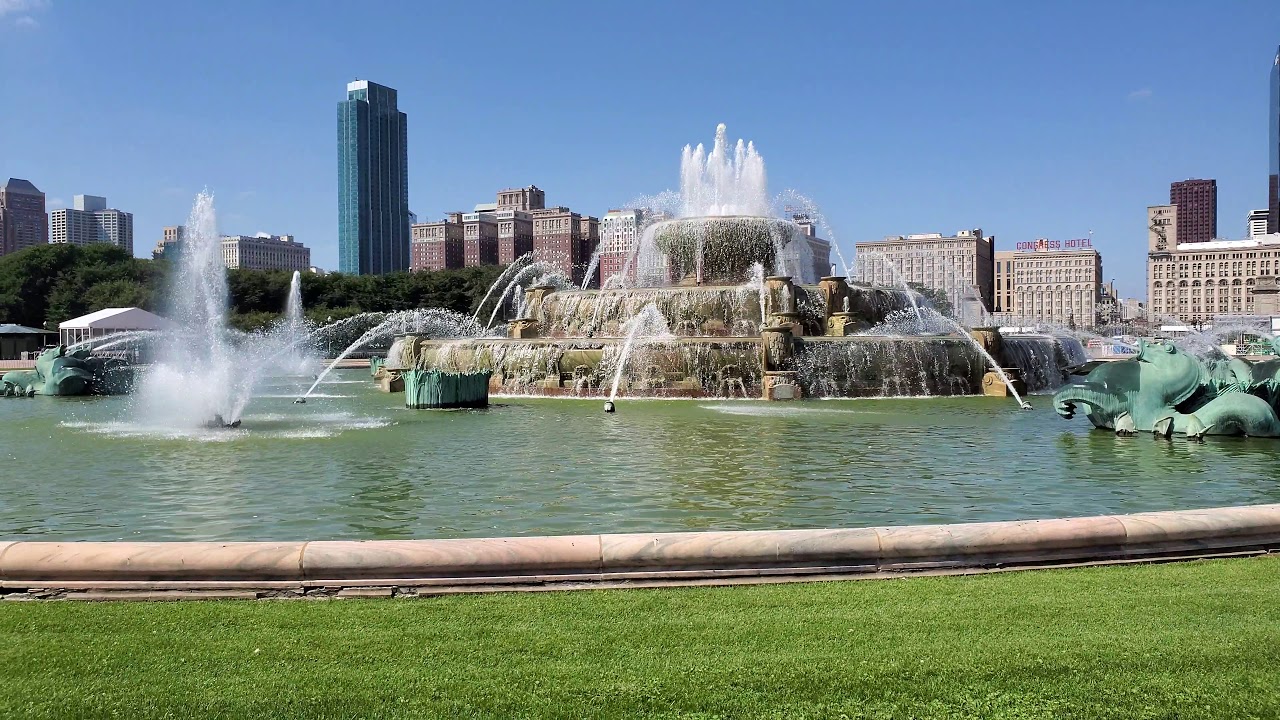https://mdw-travel-data-us-east-1.s3.amazonaws.com/img/country/United-States/Grant-Park/img_02.jpg