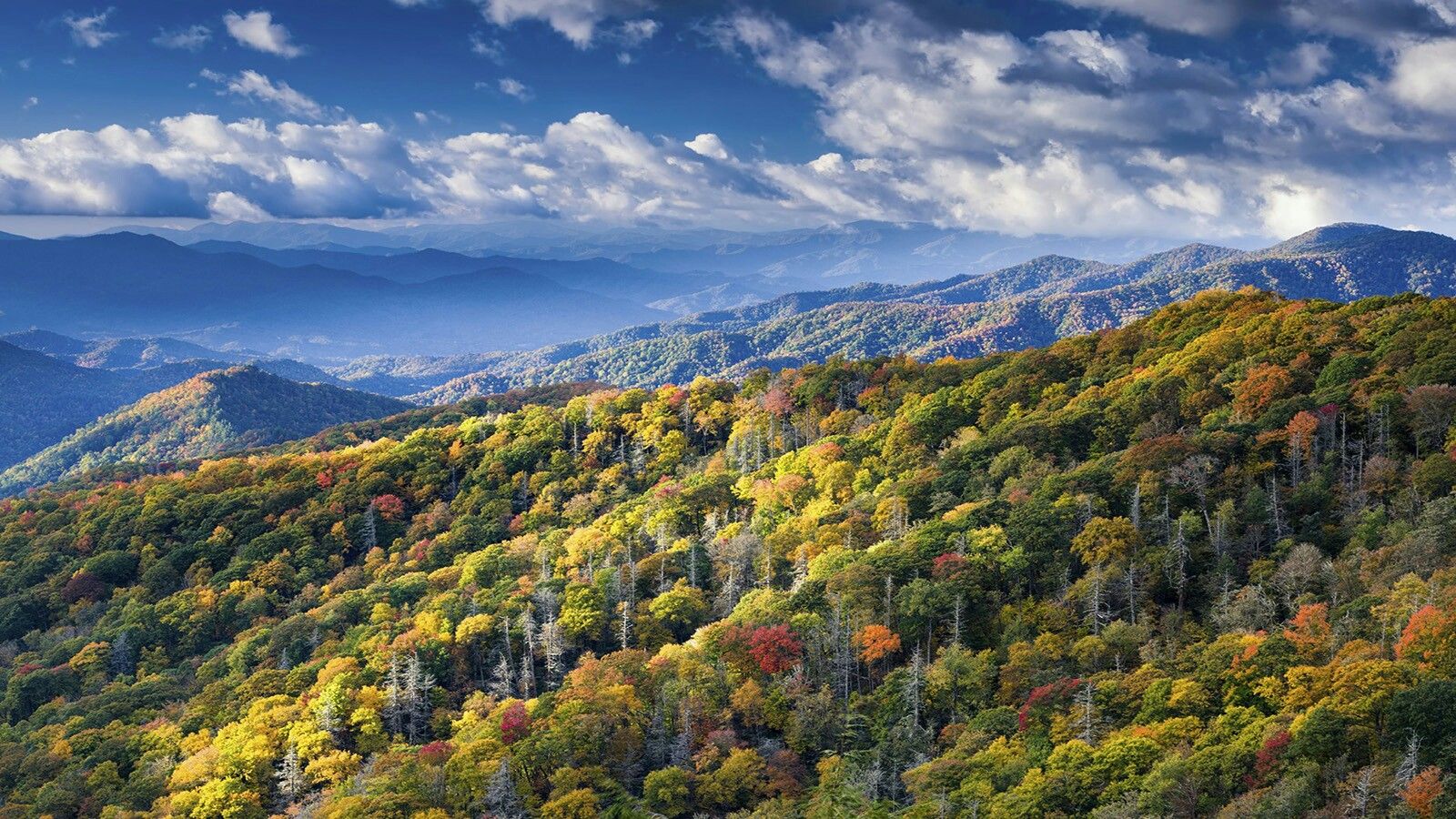 https://mdw-travel-data-us-east-1.s3.amazonaws.com/img/country/United-States/Great-Smoky-Mountains-National-Park/img_02.jpg