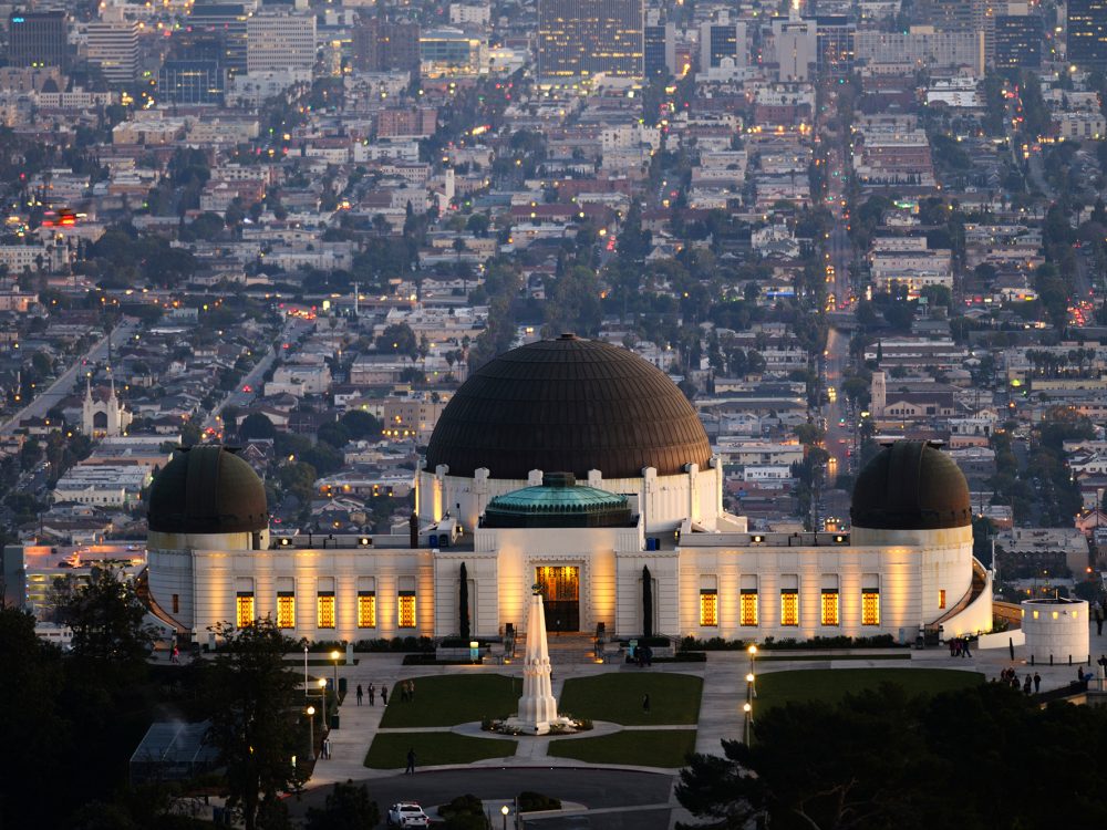 https://mdw-travel-data-us-east-1.s3.amazonaws.com/img/country/United-States/Griffith-Observatory/img_01.jpg