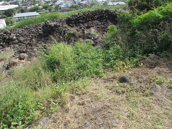 https://mdw-travel-data-us-east-1.s3.amazonaws.com/img/country/United-States/Halekii-Pihana-Heiau-State-Monument/img_01.jpg