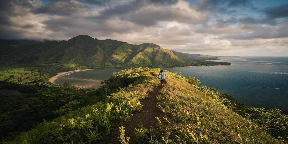 https://mdw-travel-data-us-east-1.s3.amazonaws.com/img/country/United-States/Hawaii-Volcanoes-National-Park/img_02.jpg