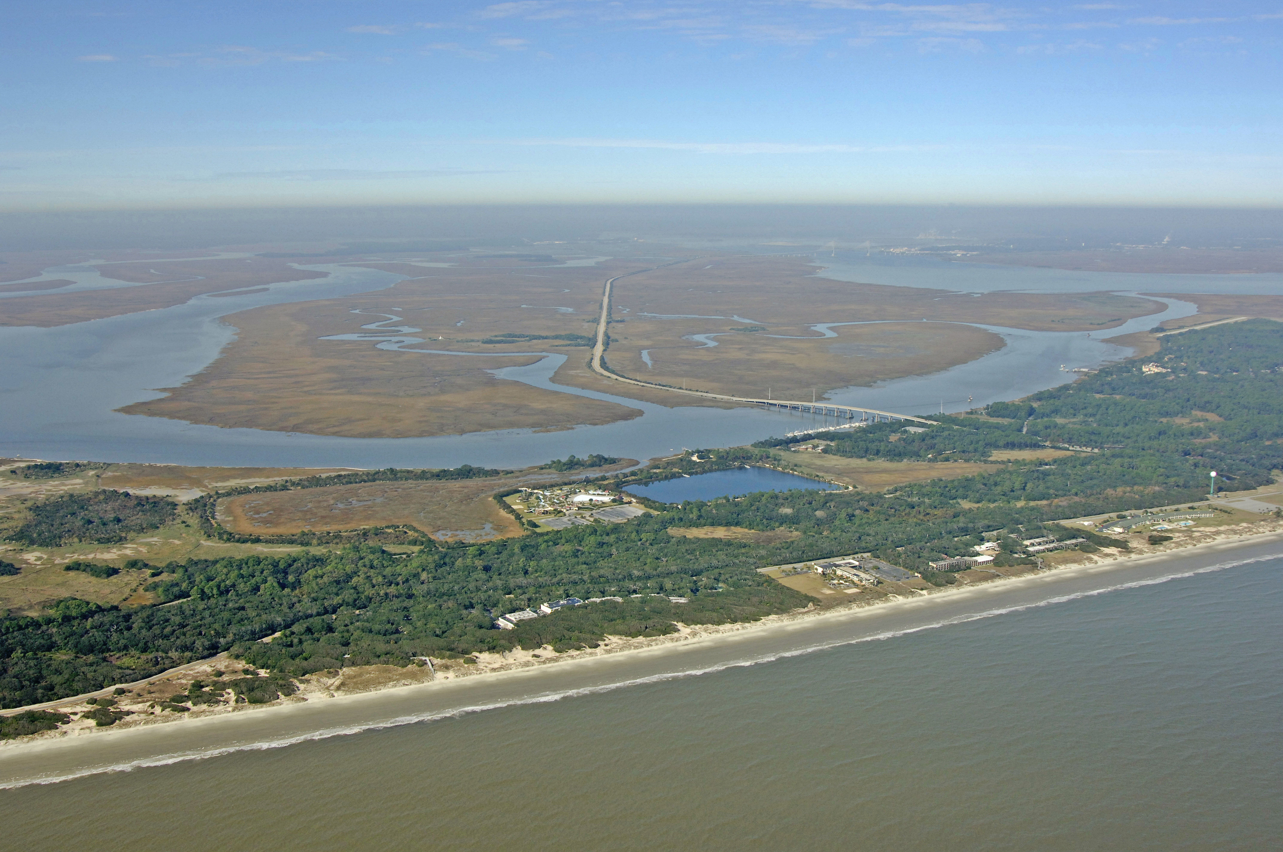 https://mdw-travel-data-us-east-1.s3.amazonaws.com/img/country/United-States/Jekyll-Island/img_02.jpg