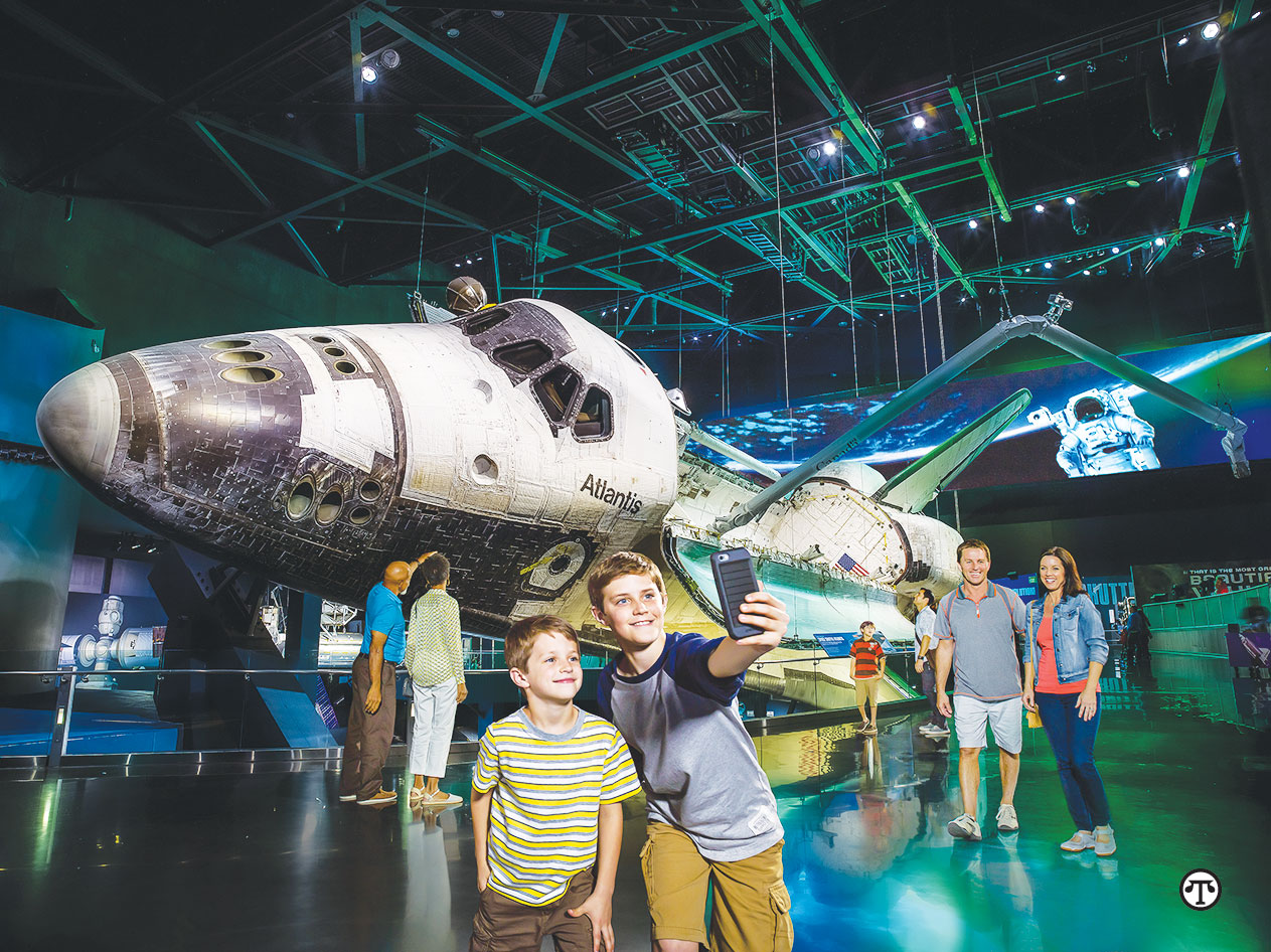 https://mdw-travel-data-us-east-1.s3.amazonaws.com/img/country/United-States/Kennedy-Space-Center-Visitor-Complex/img_00.jpg
