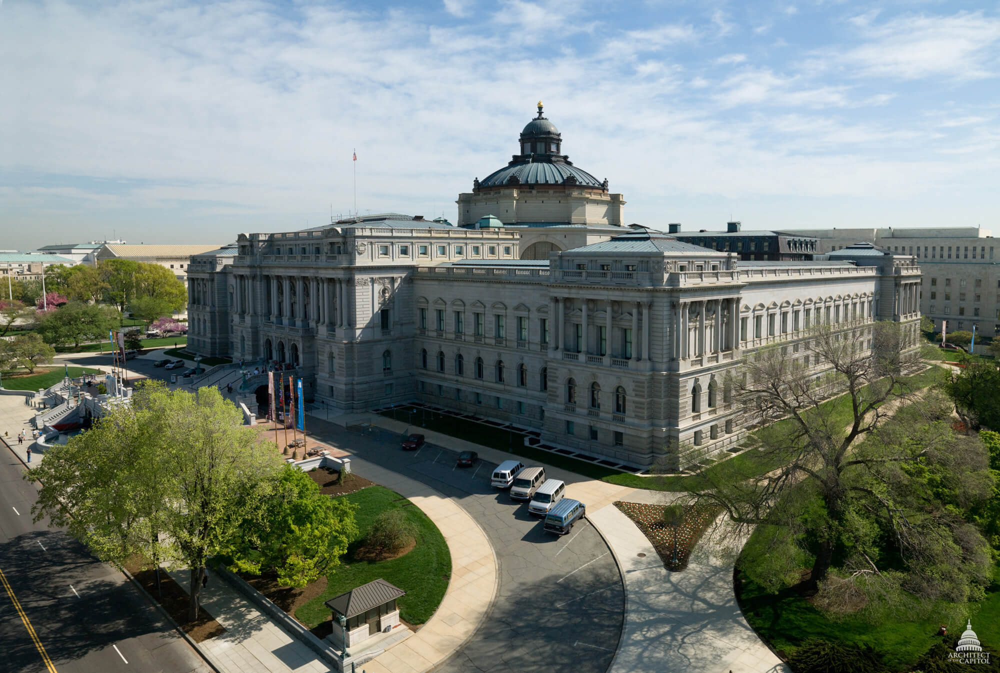 https://mdw-travel-data-us-east-1.s3.amazonaws.com/img/country/United-States/Library-of-Congress/img_03.jpg
