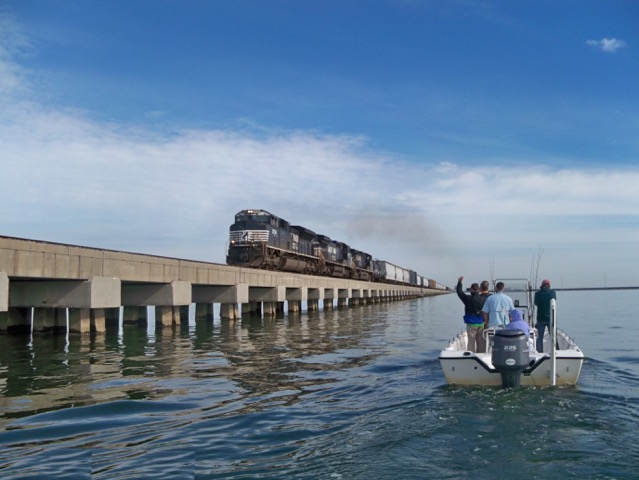 https://mdw-travel-data-us-east-1.s3.amazonaws.com/img/country/United-States/Louisiana-Northshore/img_02.jpg
