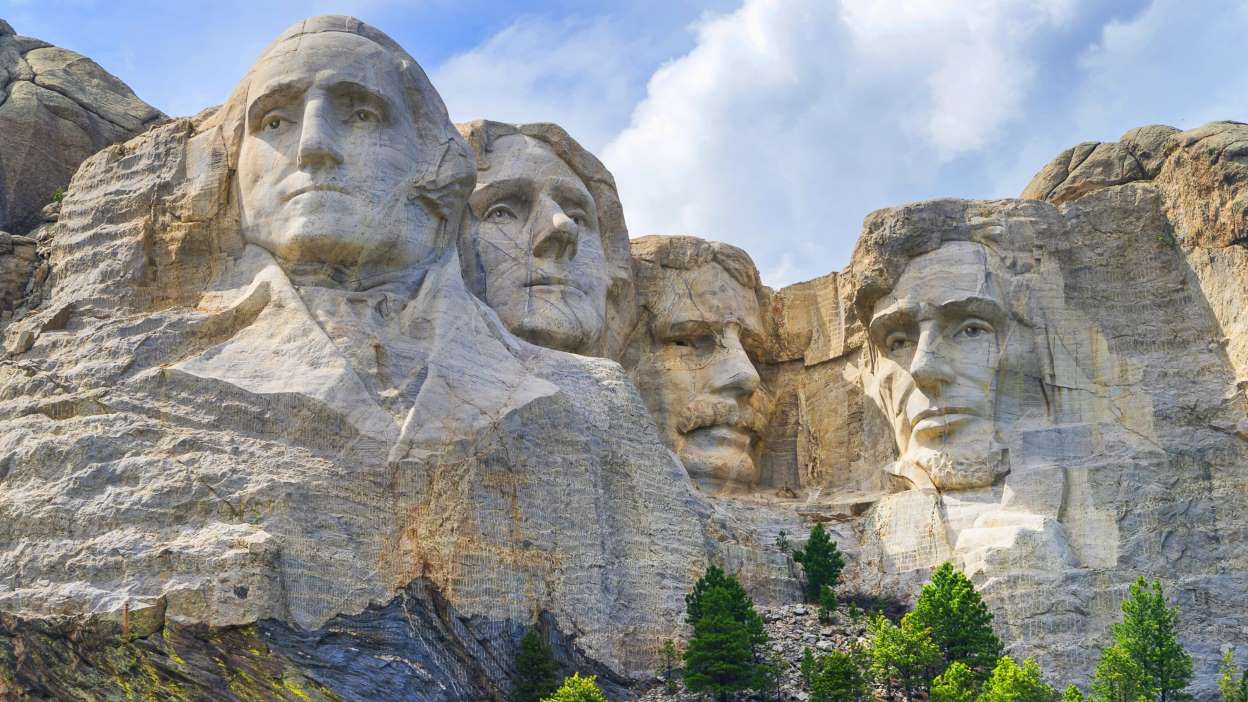 https://mdw-travel-data-us-east-1.s3.amazonaws.com/img/country/United-States/MB-Financial-Park/img_04.jpg