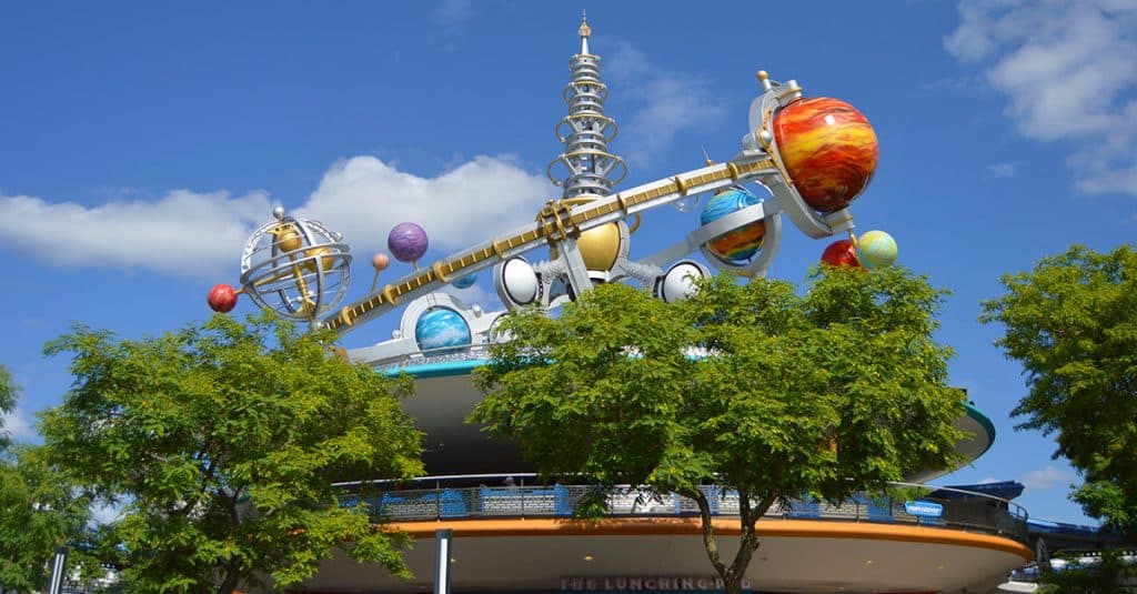 https://mdw-travel-data-us-east-1.s3.amazonaws.com/img/country/United-States/Magic-Kingdom-Park/img_02.jpg