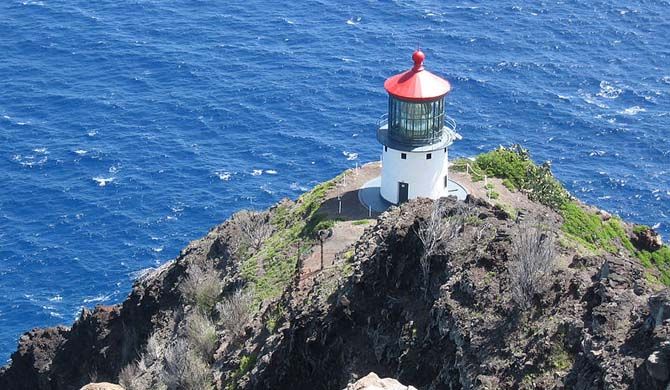 https://mdw-travel-data-us-east-1.s3.amazonaws.com/img/country/United-States/Makapuu-Lighthouse-Trail/img_04.jpg