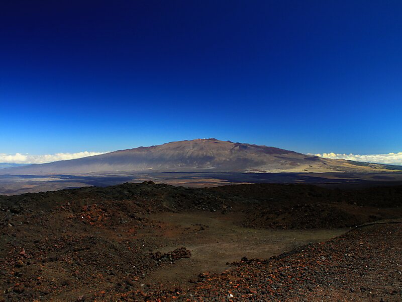 https://mdw-travel-data-us-east-1.s3.amazonaws.com/img/country/United-States/Mauna-Kea-Observatories/img_03.jpg
