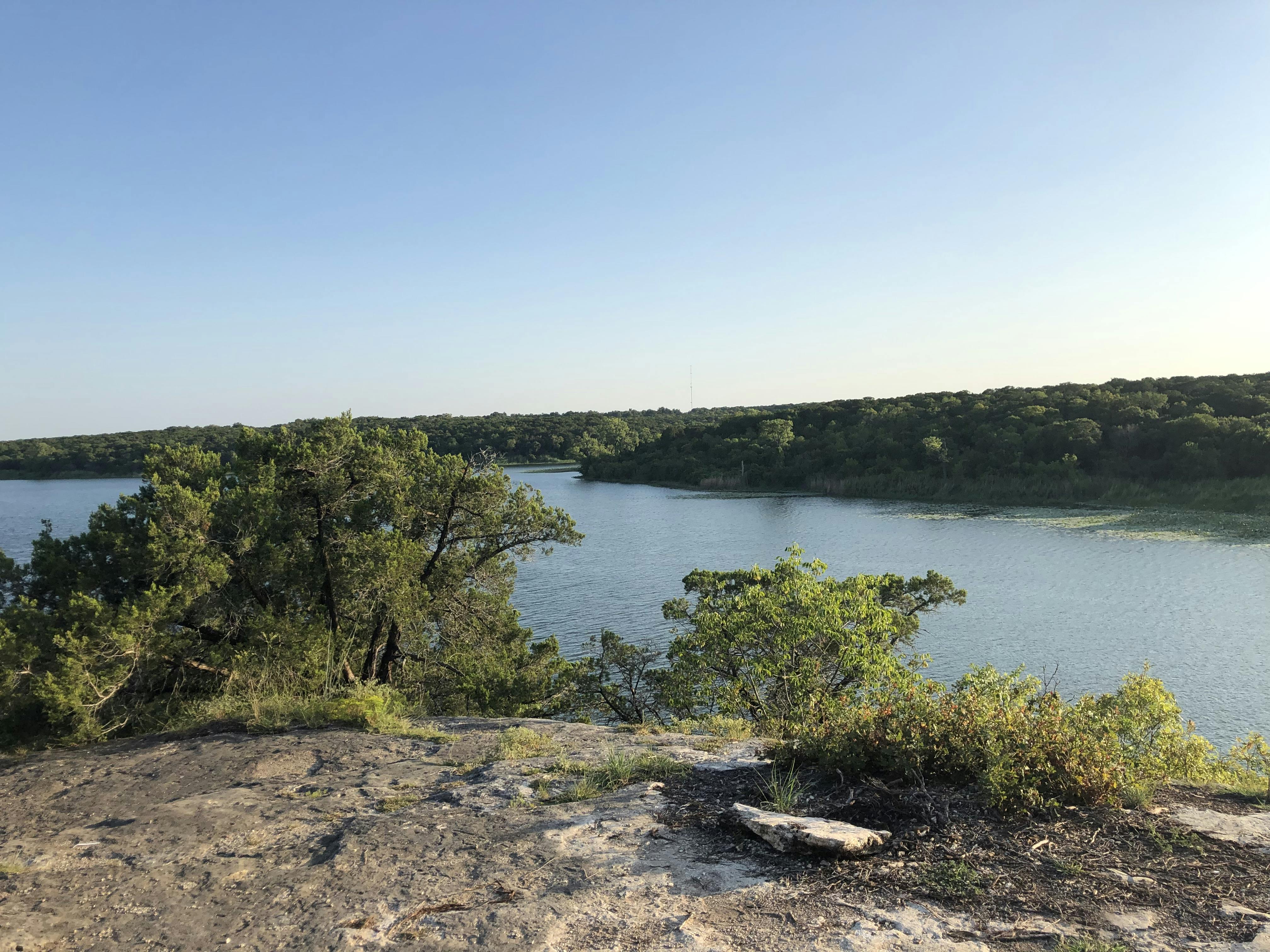 https://mdw-travel-data-us-east-1.s3.amazonaws.com/img/country/United-States/Meridian-State-Park/img_02.jpg